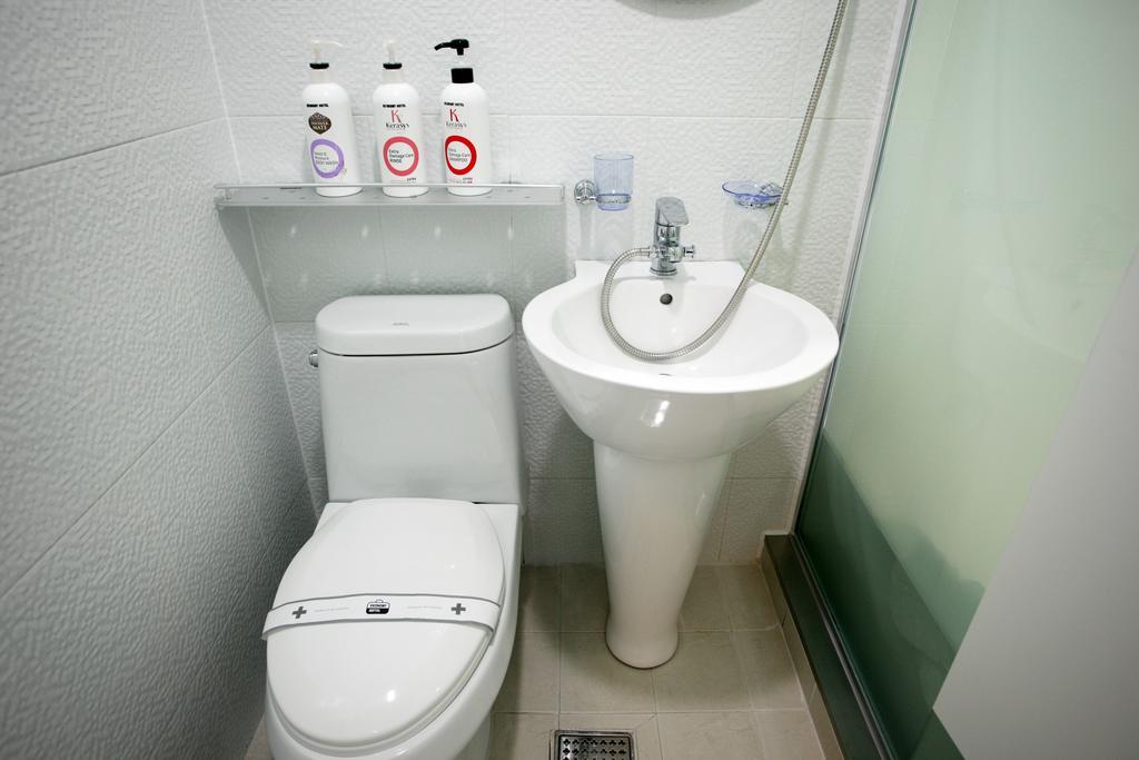 Ekonomy Hotel Myeongdong Central Seoul Exteriör bild