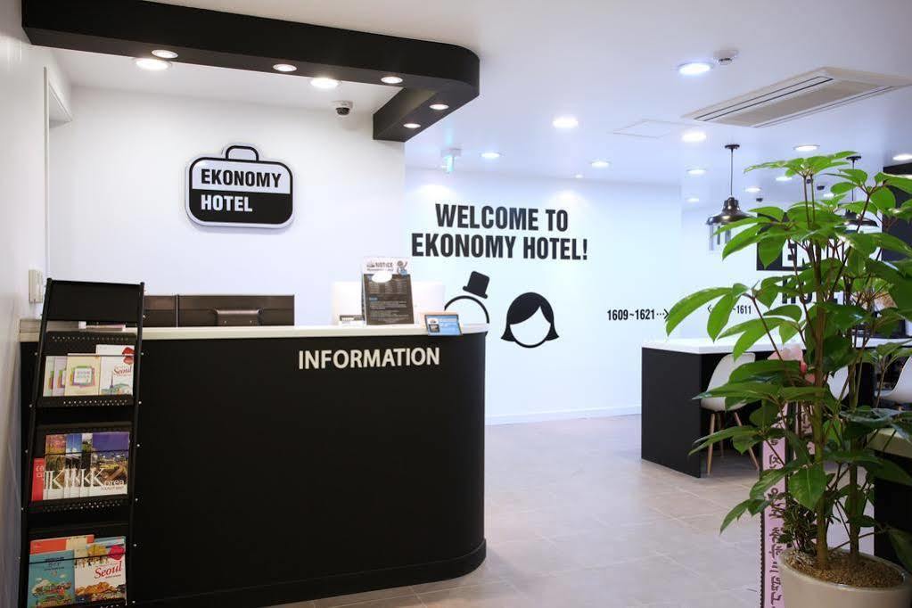 Ekonomy Hotel Myeongdong Central Seoul Exteriör bild